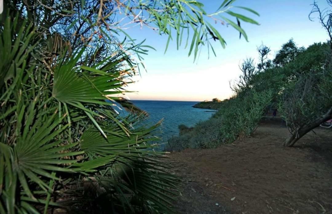Willa Camping Due Mari Ovile la Marinella Zewnętrze zdjęcie